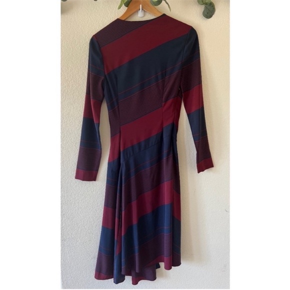 Tory Burch Runway Vogue Lyon Faux Wrap Dress Size 2 - Picture 4 of 16